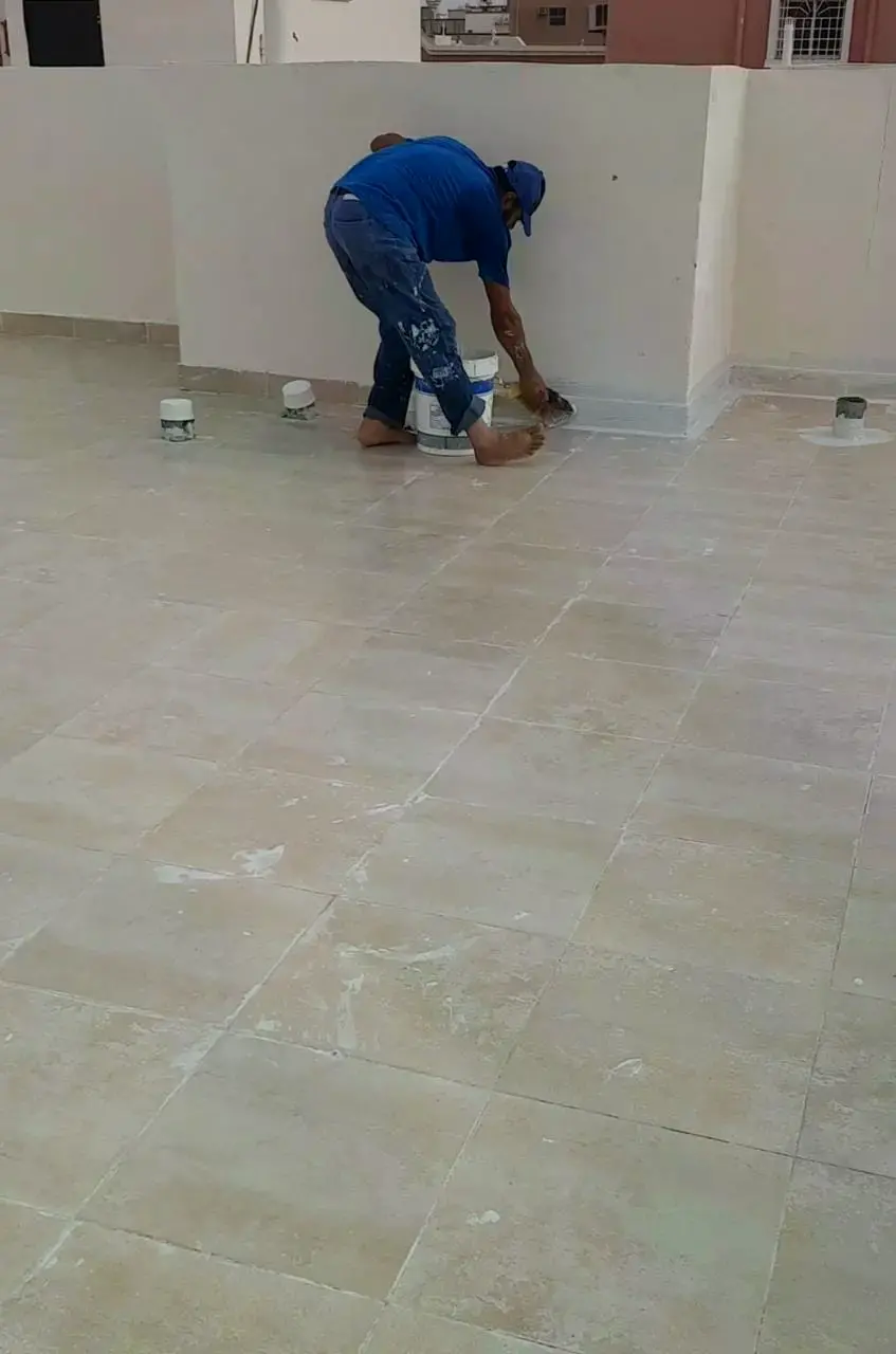 عزل الاطح من الامطار2 طرق كشف تسربات المياه بجدة