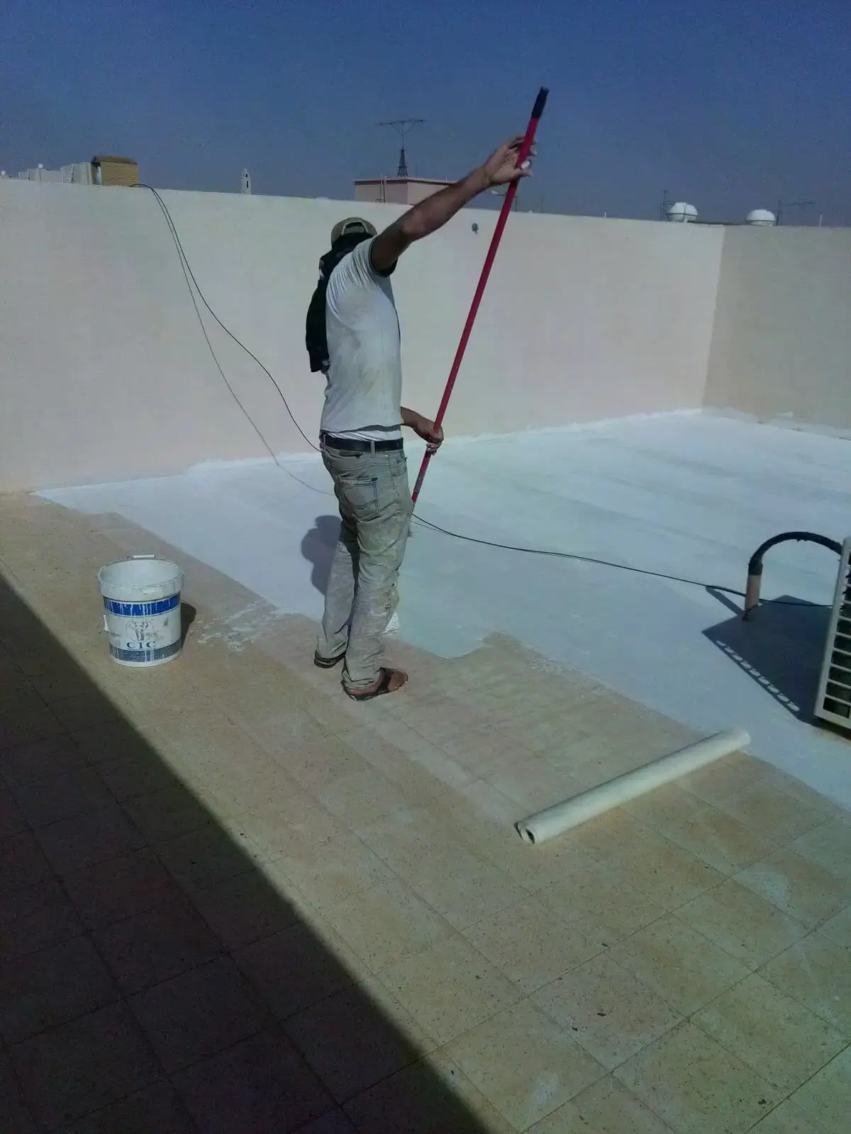 yyyyyyyyyyy افضل عازل مائي للاسطح فوق البلاط بمكة